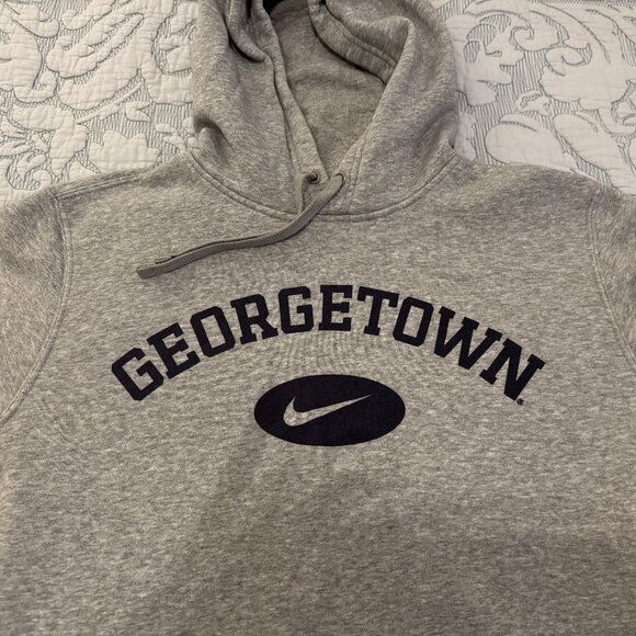 NIKE~GEORGETOWN UNIVERSITY SWEATSHIRT - Picture 3 of 4